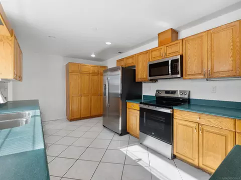 Kitchen - 1621 Lilac, Ramona, CA 92065 photo 2 of 3