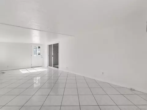 Living - 1621 Lilac, Ramona, CA 92065 photo 5 of 6
