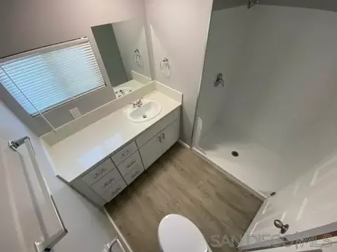 Bath - 5553 Willows Rd, Alpine, CA 91901 photo 1 of 1