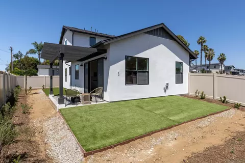 Exterior - 702 Passion Ct, Vista, CA 92083 photo 8 of 8