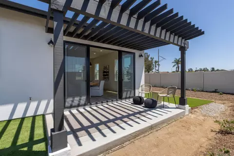 Exterior - 702 Passion Ct, Vista, CA 92083 photo 6 of 8