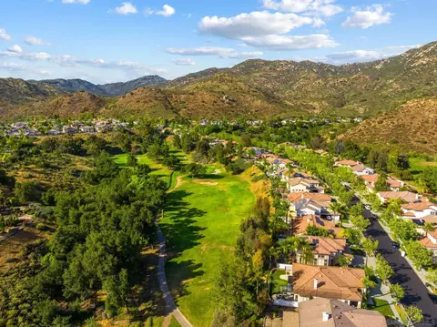 View/Area - 2397 Old Rnch, Escondido, CA 92027 photo 3 of 7