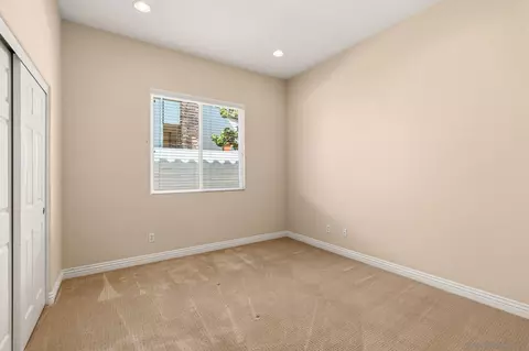 Bedroom - 2397 Old Rnch, Escondido, CA 92027 photo 3 of 4