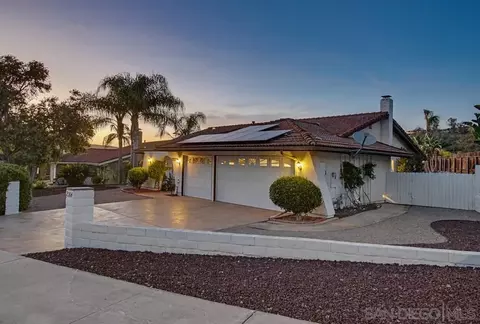 Exterior - 2164 Valley Mill Rd, El Cajon, CA 92020 photo 4 of 12