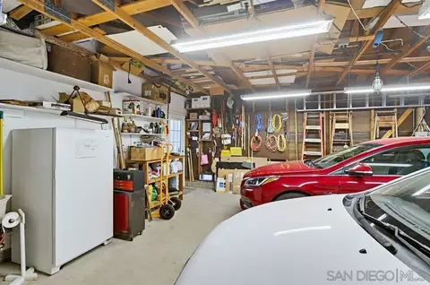 Exterior - 2164 Valley Mill Rd, El Cajon, CA 92020 photo 6 of 12