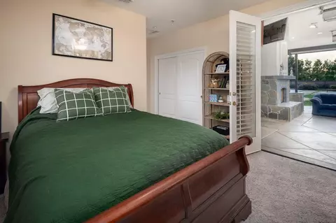 Bedroom - 7992 Paseo Esmerado, Carlsbad, CA 92009 photo 5 of 8
