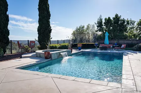 Exterior - 7992 Paseo Esmerado, Carlsbad, CA 92009 photo 7 of 21