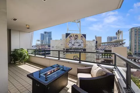 325 7th Ave #905, San Diego, CA 92101
