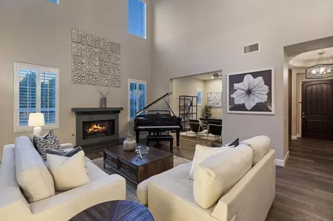 Living - 2827 Sutter Ridge Dr, Chula Vista, CA 91914 photo 2 of 9