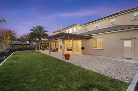 Exterior - 2827 Sutter Ridge Dr, Chula Vista, CA 91914 photo 6 of 8