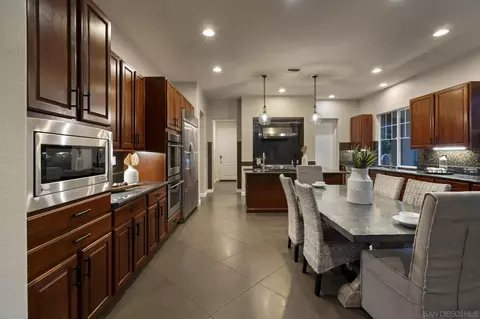 Kitchen - 2827 Sutter Ridge Dr, Chula Vista, CA 91914 photo 1 of 5