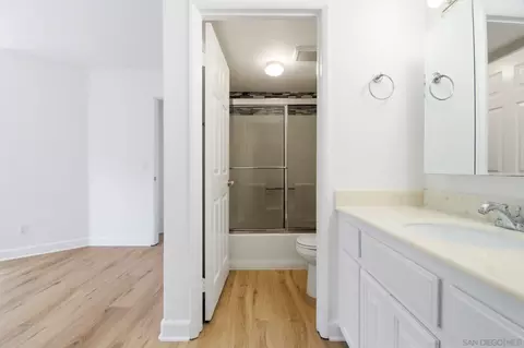 Bath - 183 Date Ave #3, Imperial Beach, CA 91932 photo 2 of 2
