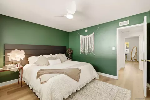 Bedroom - 1949 Clover Way, Escondido, CA 92026 photo 2 of 3