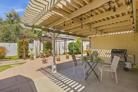 Exterior - 1949 Clover Way, Escondido, CA 92026 photo 6 of 9