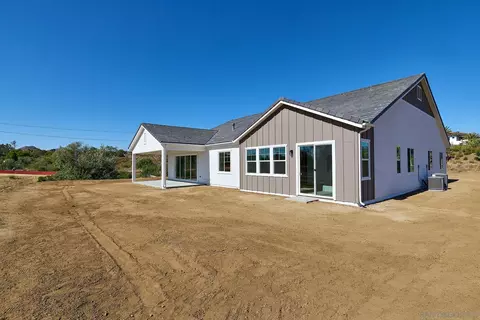 Exterior - 39127 Corte Venture, Temecula, CA 92592 photo 10 of 10