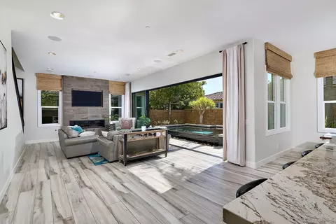 Living - 4843 Nelson Ct, Carlsbad, CA 92010 photo 7 of 8