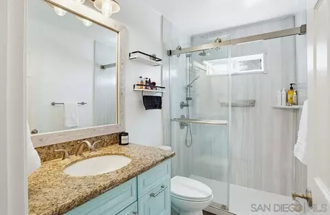 Bath - 3466 Seabreeze Walk, Oceanside, CA 92056 photo 2 of 2