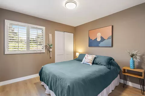 Bedroom - 2724 Chestnut Ave, Carlsbad, CA 92010 photo 5 of 5