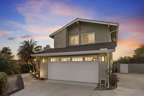 Exterior - 2724 Chestnut Ave, Carlsbad, CA 92010 photo 2 of 9