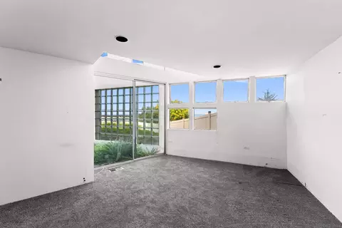 Bedroom - 1550 Bluebird Ln, La Jolla, CA 92037 photo 2 of 2