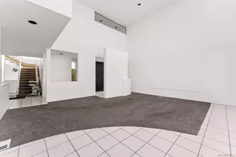 Living - 1550 Bluebird Ln, La Jolla, CA 92037 photo 7 of 9