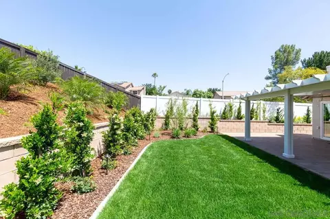 Exterior - 43765 Corte Amaya, Temecula, CA 92592 photo 10 of 18