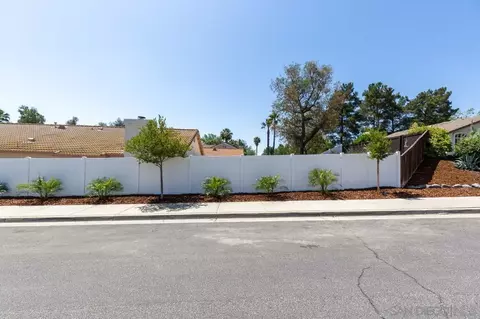 Exterior - 43765 Corte Amaya, Temecula, CA 92592 photo 5 of 18
