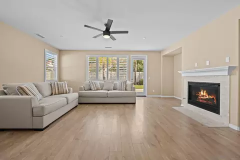 Living - 13524 Sohail, Lakeside, CA 92040 photo 4 of 6