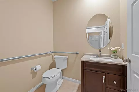 Bath - 13524 Sohail, Lakeside, CA 92040 photo 5 of 6