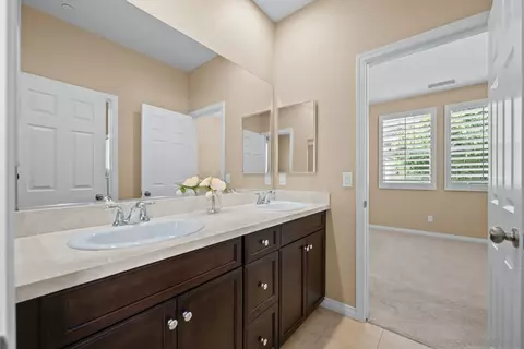Bath - 13524 Sohail, Lakeside, CA 92040 photo 4 of 6