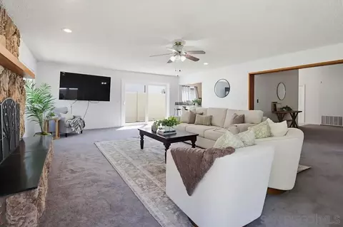 Living - 10459 Santana St, Santee, CA 92071 photo 2 of 4