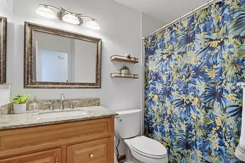 Bath - 10459 Santana St, Santee, CA 92071 photo 3 of 3