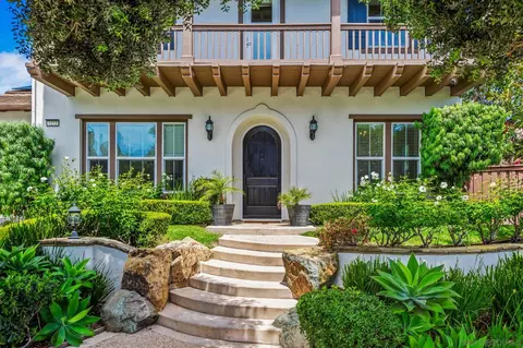 3212 Corte Tamarindo, Carlsbad, CA 92009