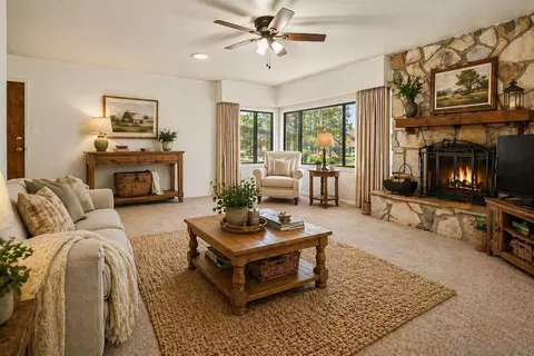 Living - 8420 Wenatchee Ave, El Cajon, CA 92021 photo 1 of 2