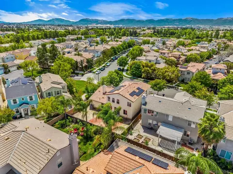 View/Area - 28922 Newport Rd, Temecula, CA 92591 photo 5 of 14
