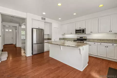 Kitchen - 28922 Newport Rd, Temecula, CA 92591 photo 2 of 2