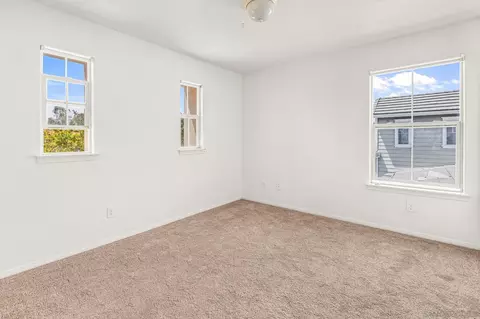 Bedroom - 28922 Newport Rd, Temecula, CA 92591 photo 2 of 4