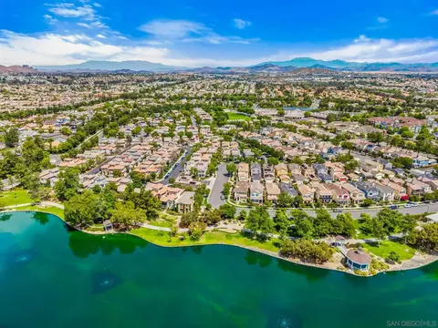 View/Area - 28922 Newport Rd, Temecula, CA 92591 photo 10 of 14