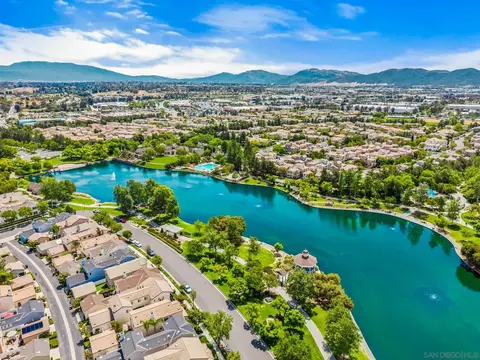 View/Area - 28922 Newport Rd, Temecula, CA 92591 photo 8 of 14