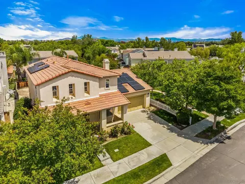 View/Area - 28922 Newport Rd, Temecula, CA 92591 photo 3 of 14