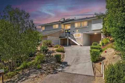 9350 Golondrina Dr, La Mesa, CA 91941