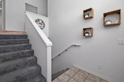 Entry Way - 9350 Golondrina Dr, La Mesa, CA 91941 photo 1 of 2