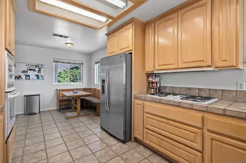 Kitchen - 9350 Golondrina Dr, La Mesa, CA 91941 photo 3 of 4