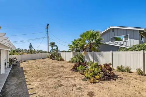 Exterior - 9350 Golondrina Dr, La Mesa, CA 91941 photo 6 of 7
