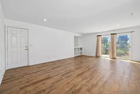 Living - 9350 Golondrina Dr, La Mesa, CA 91941 photo 3 of 3