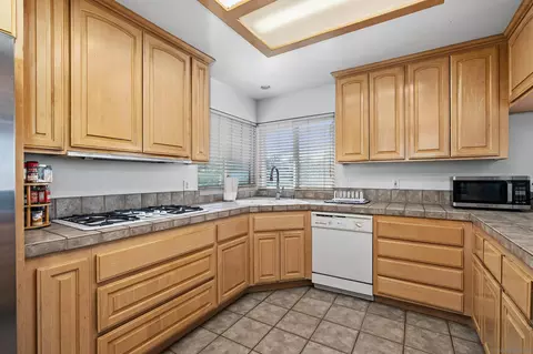 Kitchen - 9350 Golondrina Dr, La Mesa, CA 91941 photo 1 of 4