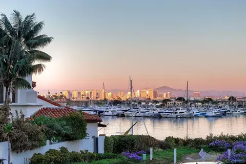 2980 Nichols St, San Diego, CA 92106