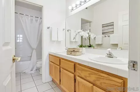 Bath - 5101 Palmera Dr, Oceanside, CA 92056 photo 3 of 3