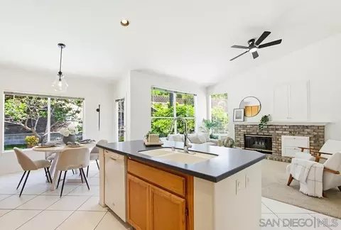 Kitchen - 5101 Palmera Dr, Oceanside, CA 92056 photo 5 of 5