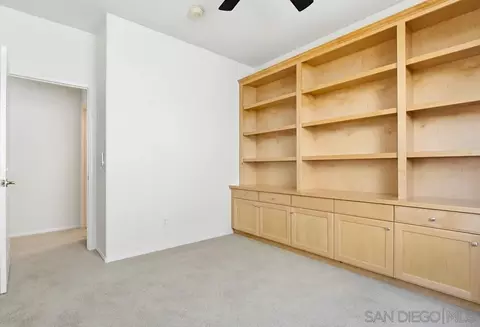 Bedroom - 5101 Palmera Dr, Oceanside, CA 92056 photo 4 of 4